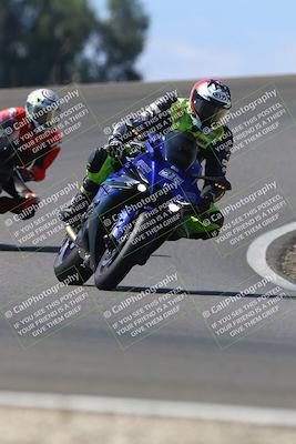 media/Sep-21-2025-TrackDaz (Sun) [[277c75b276]]/C Group/1240pm (Turn 2)/